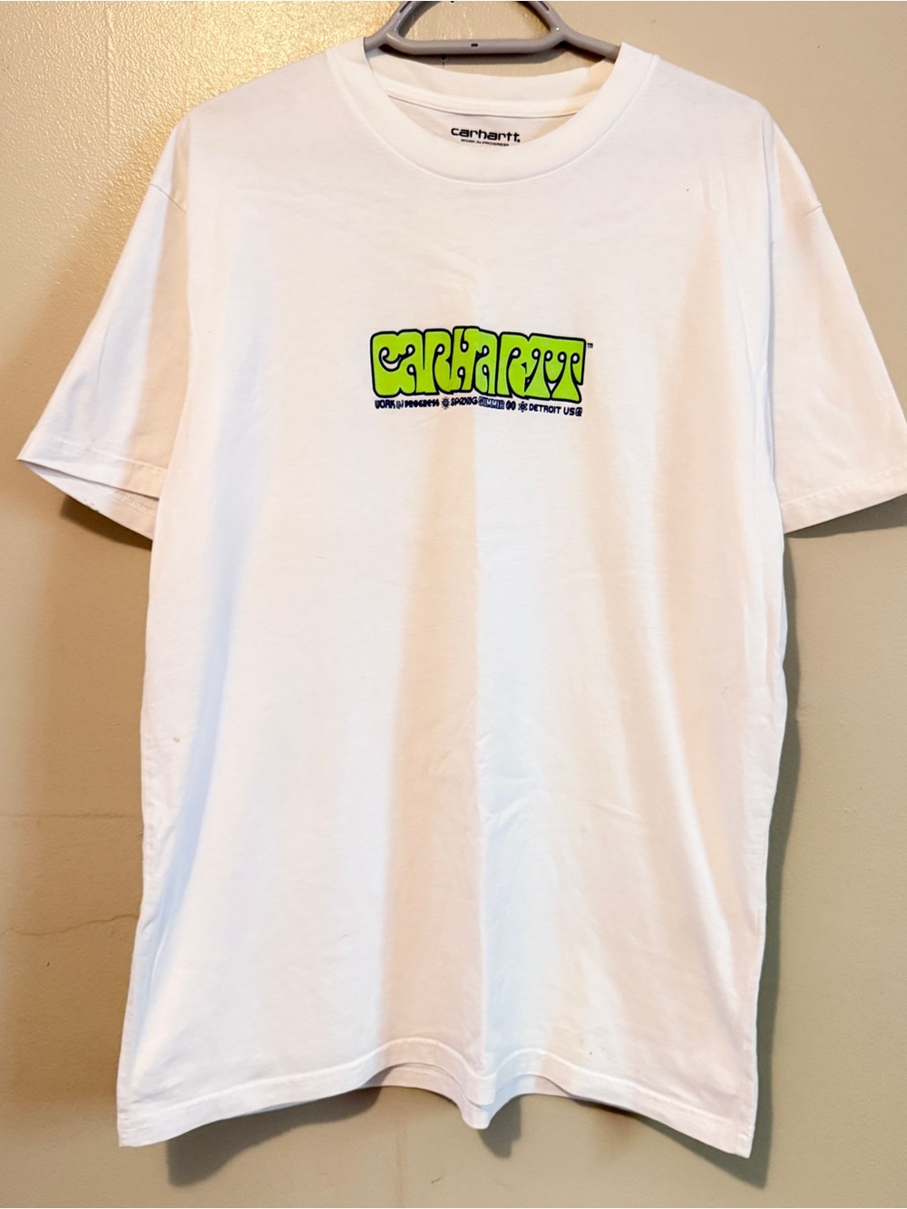 Carhartt WIP Men's White Graphic Logo T-Shirt m